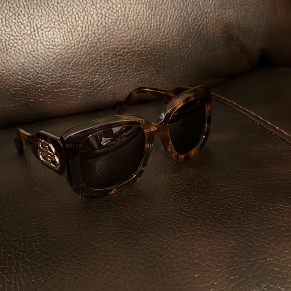 Balenciaga women’s BB logo monogram BB0069S square frame sunglass NEW - Picture 8 of 14